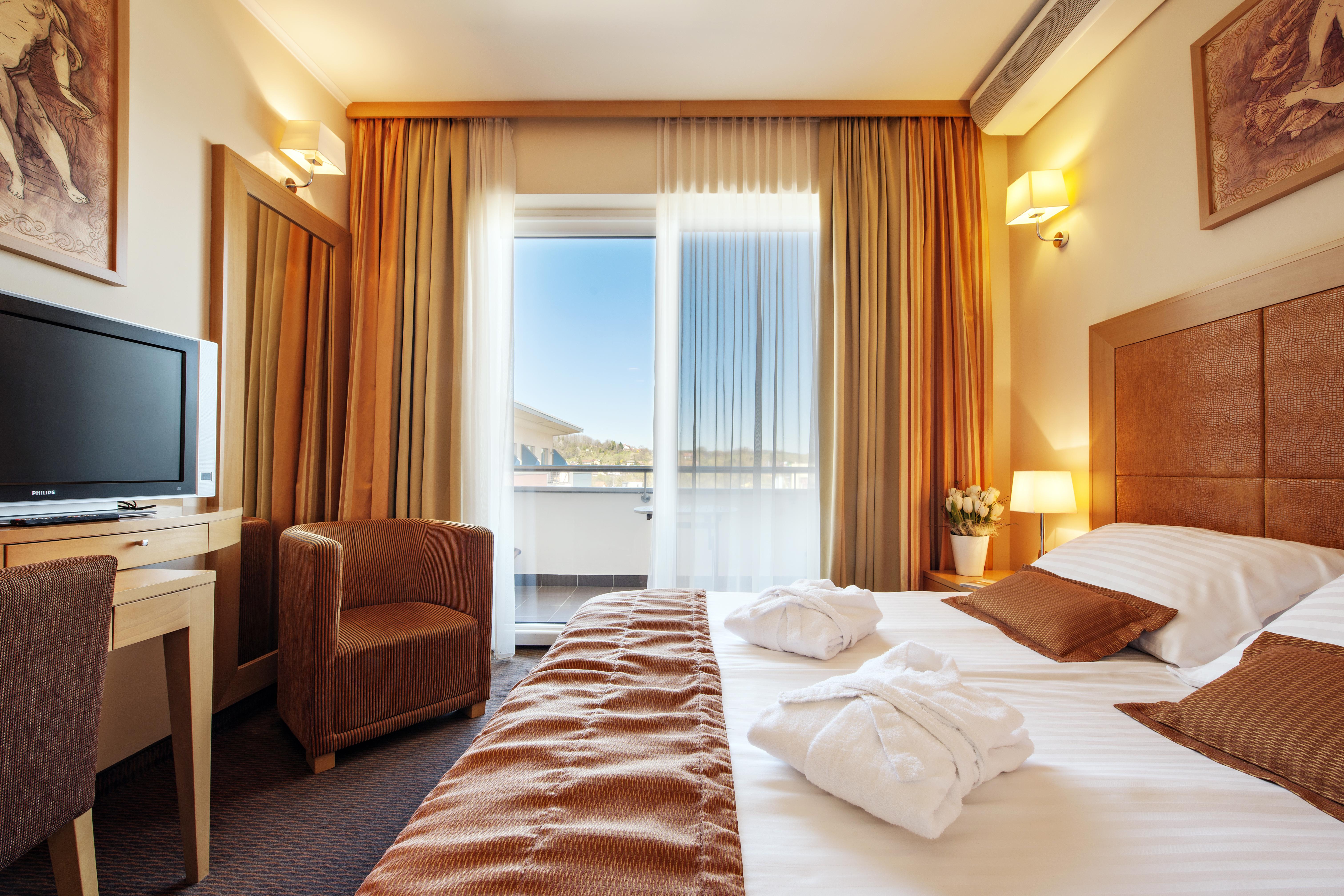 Grand Hotel Primus - Terme Ptuj - Sava Hotels & Resorts Bagian luar foto