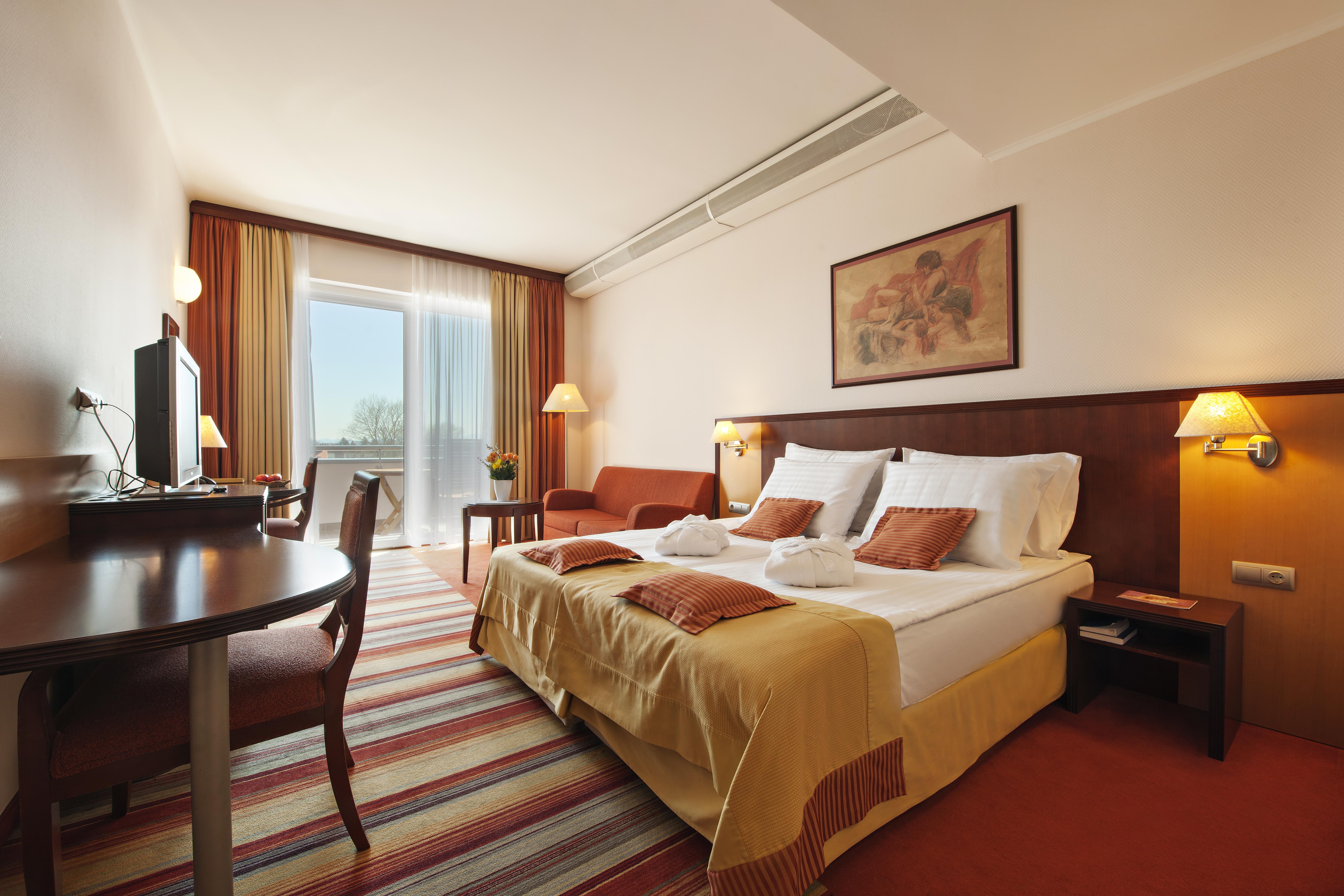 Grand Hotel Primus - Terme Ptuj - Sava Hotels & Resorts Bagian luar foto